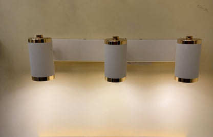 8142-3 Triple White & Gold Light