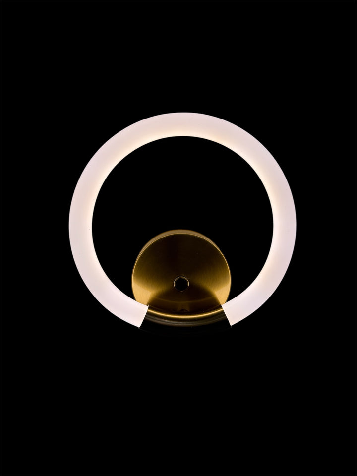 9002-Wall Light